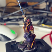 Vampire Slayer (Woman) – Vae Victis 3D printed tabletop miniature