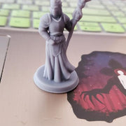 High Priestess – Vae Victis 3D printed tabletop miniature