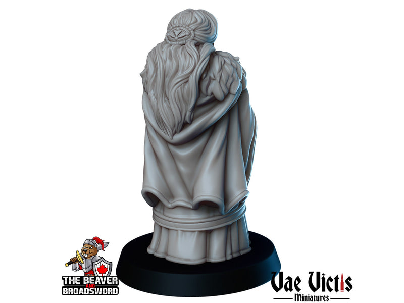 Winter Grandma DnD mini - Vae Victis | Villager | Old | Female | NPC | Townsfolk | Cold | Medieval | Winter | Pathfinder | NPC | Fantasy